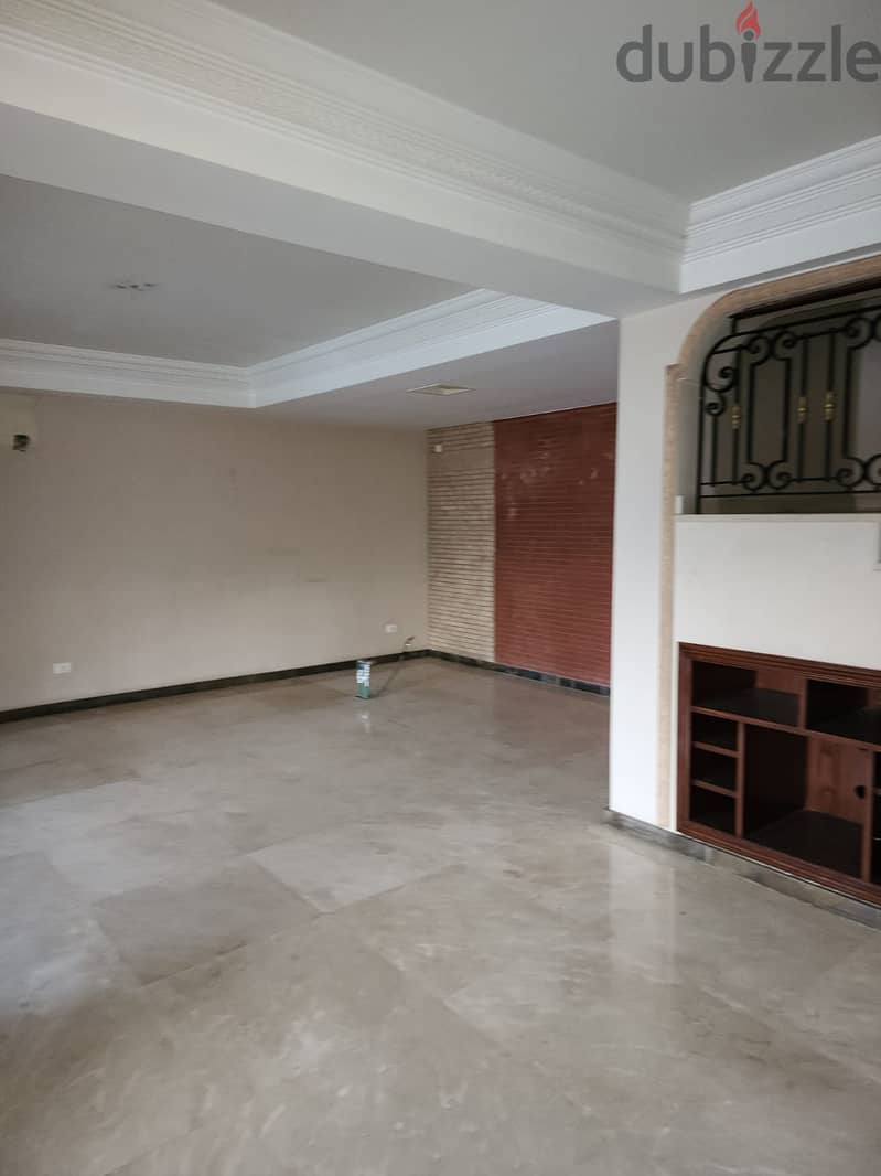 Catchy Price: 900m² Villa for Sale in Baabdat 8