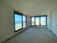 Charming Apartment with Sea View in Ain El Mreisseh - Prime Location