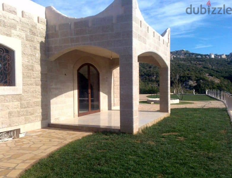 villa For sale in ajaltoun 2,800k. فيلا للبيع في عجلتون ٢،٨٠٠،٠٠٠$ 2