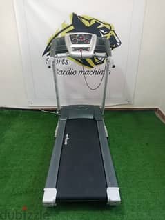 treadmill fitness ,2.5hp, automatic incline ,used like new 0