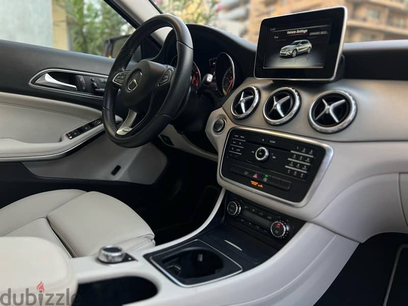 Mercedes-Benz GLA-Class 2016 7