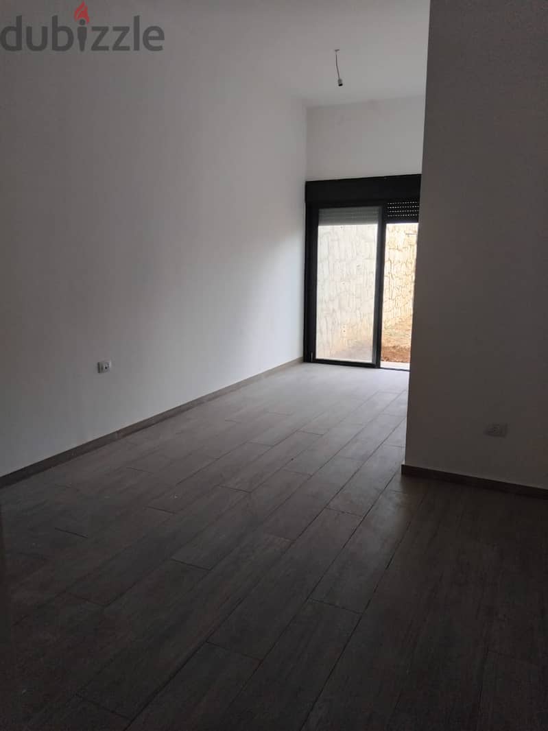 Apartment for sale in Kfar abida شقة للبيع في كفرعبيدا 11