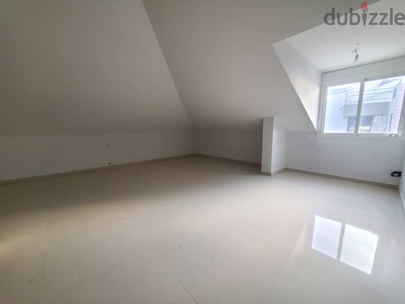 Duplex apartment for sale in Elissarشقة دوبلكس للبيع في اليسار 5