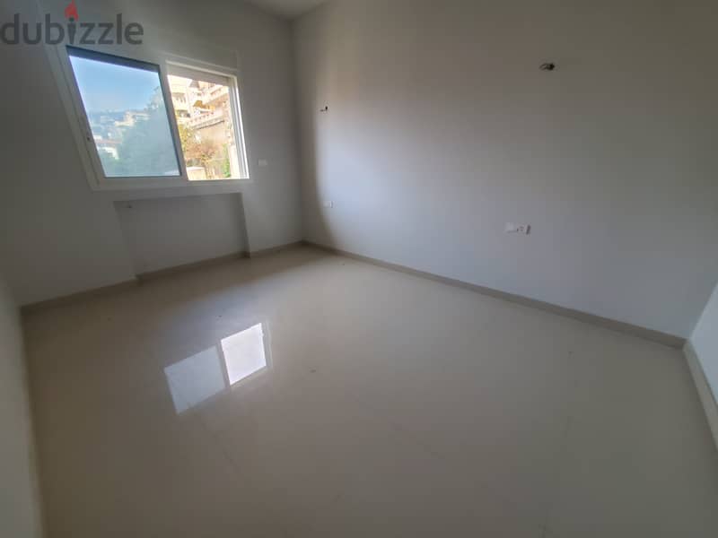 Duplex apartment for sale in Elissarشقة دوبلكس للبيع في اليسار 12