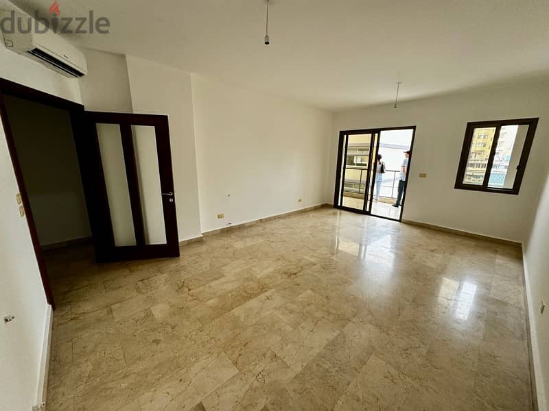 Apartment For Sale in Achrafieh - fassouh شقة للبيع في أشرفية 1