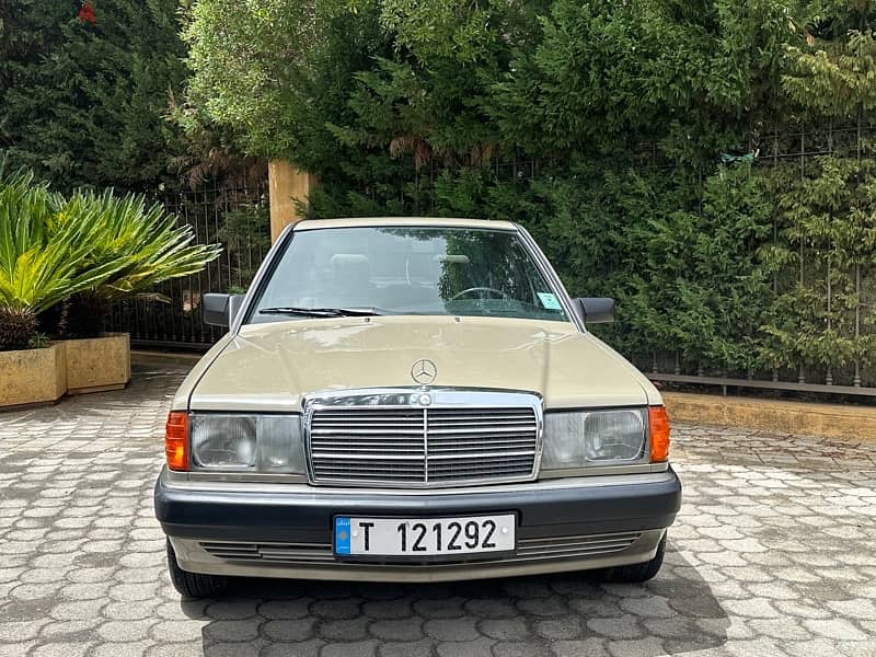 Mercedes-Benz 190 1992 2