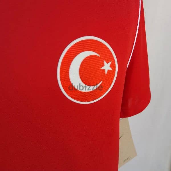 Original "Turkey" 2021/22 NWT Nike Red Training Jersey Size Men Medium 2