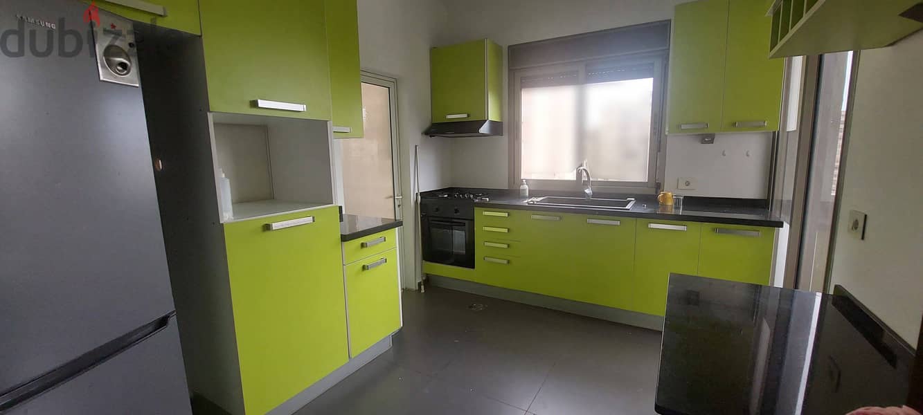 Furnished apartment for rent Furn El Chebbakشقة مفروشة للإيجار 1