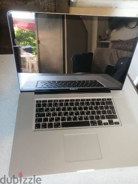 Super Clean used MacBook Pro 2010 2
