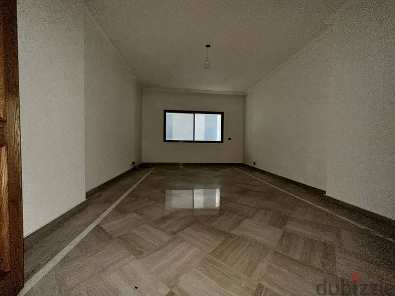 Amazing Apartment for Rent in Ain Mraissehشقة رائعة للإيجار 6
