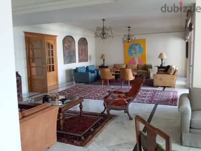 Apartment for Sale in Ras Beirutشقة للبيع في راس بيروت