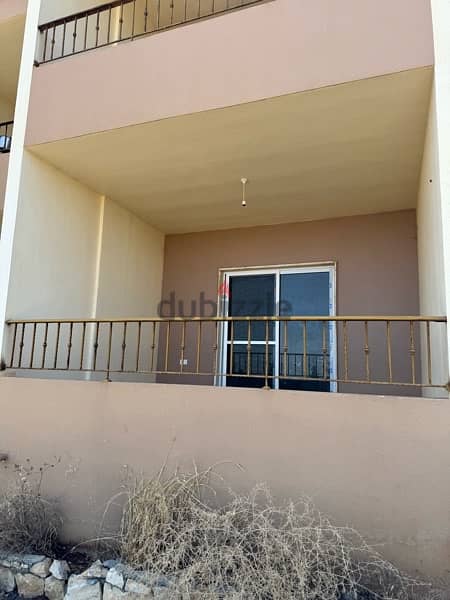 شقة جديدة في بلدة الطيري قضاء بنت جبيل 9