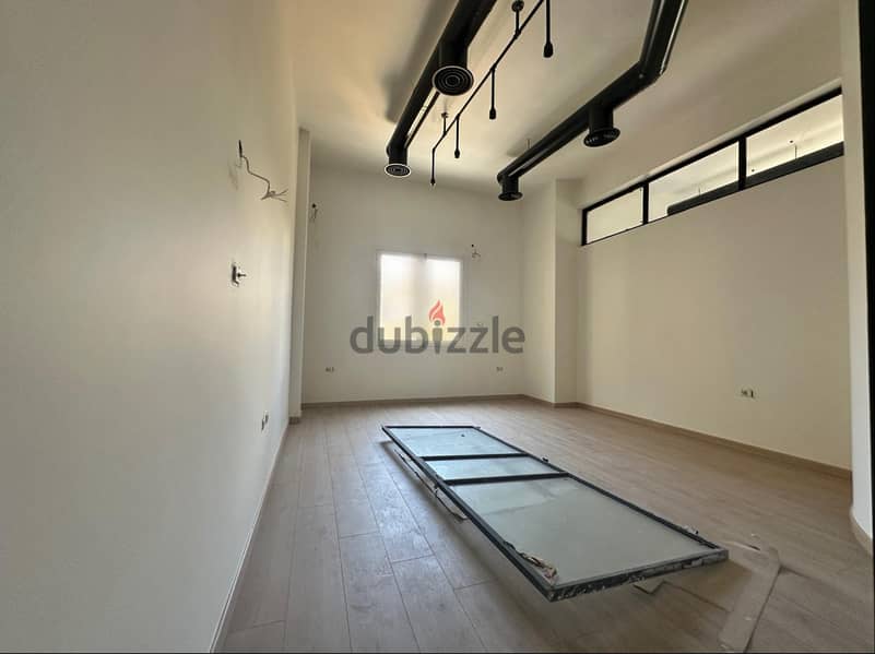 Office For Rent in Downtown مكتب للإيجار في الداون تاون 3