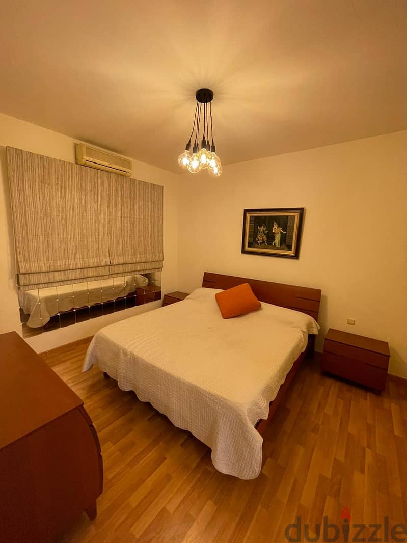 Cosy apartment for Rent in Achrafiehشقة مريحة للإيجار في الأشرفية 12