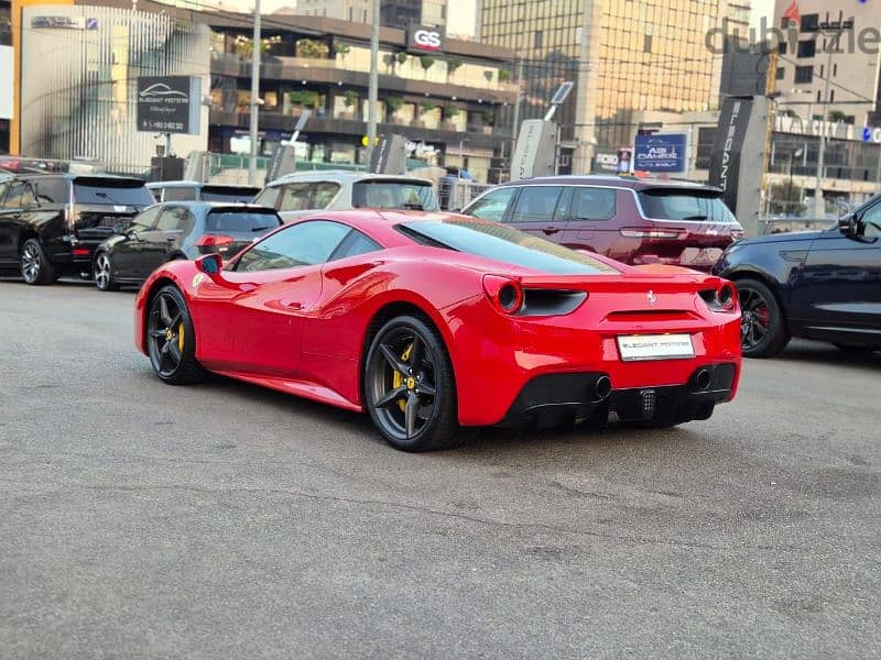 Ferrari 488 2015 one-owner, low mileage of 16,000 km 7