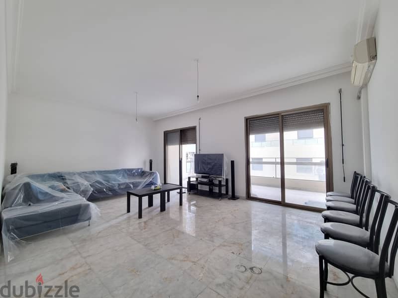 Cozy Apartment For Sale in Mar Eliasشقة مميزة للبيع في مار الياس 1