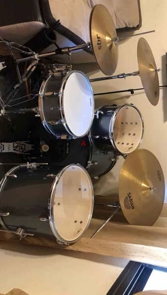 FULL drum set + mute pads • used for 3 months 2