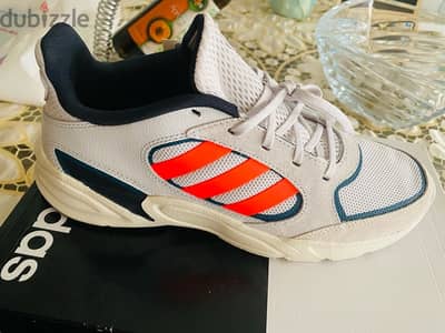 Adidas 90S VALASION SHOES original 100%