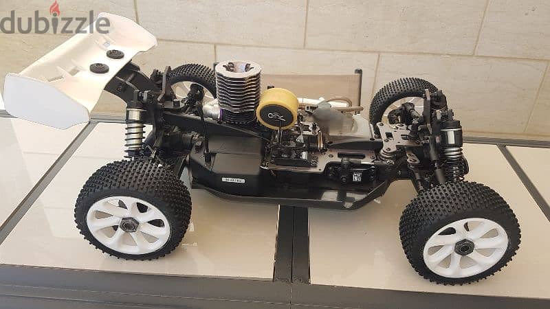 exchange on rc car , HPI PULSE 4.6 nitro, like new,excellent condition 2
