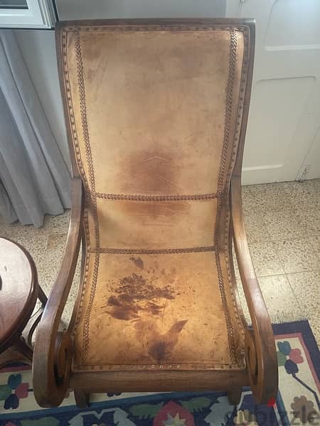 two chairs with leather seatings 3