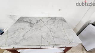 Table wood + granite 0