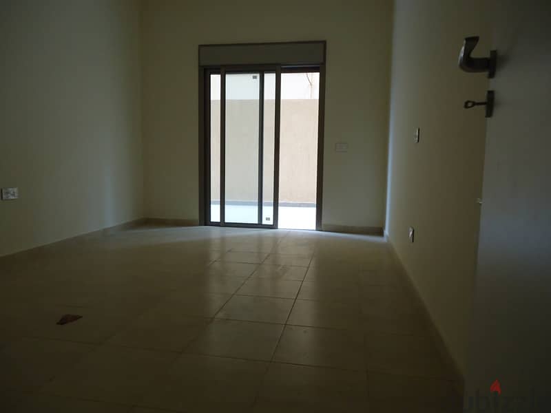 Apartment for sale in Baabdath شقة للبيع في بعبدات 4