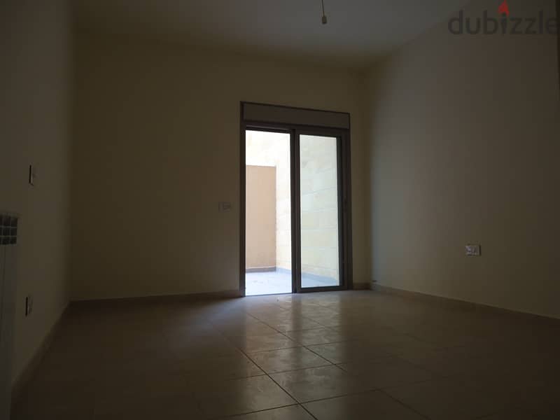 Apartment for sale in Baabdath شقة للبيع في بعبدات 5
