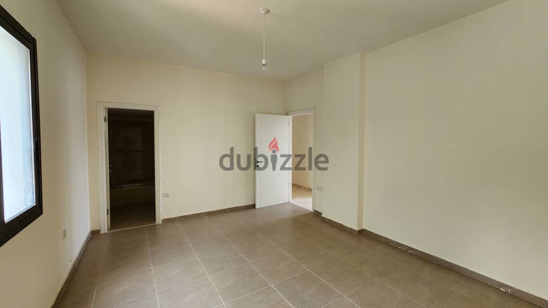 Apartment for sale in Louaizeh شقة للبيع في منطقة الويزه 6