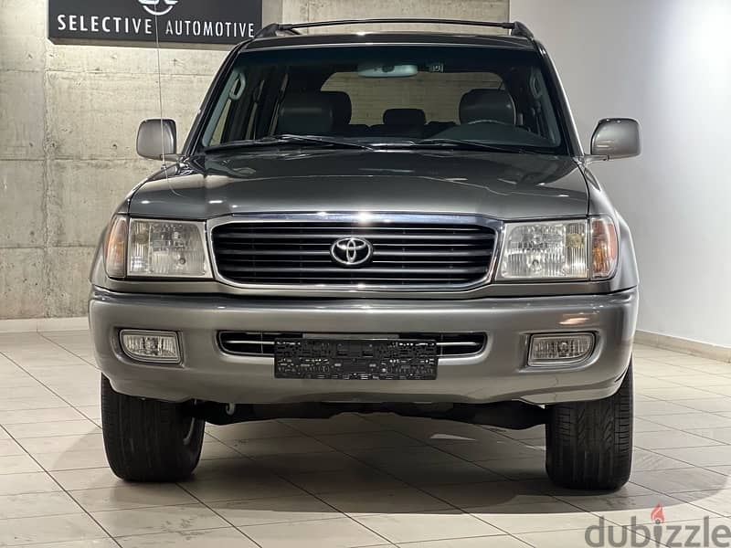 Toyota Land Cruiser V8 1 Owner Very Clean !! 0