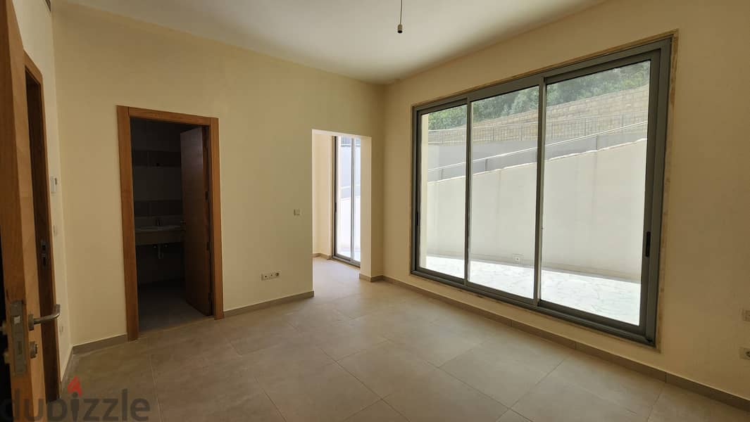 Apartment for sale in Louaizeh | Terrace شقة للبيع في منطقة الويزه 13