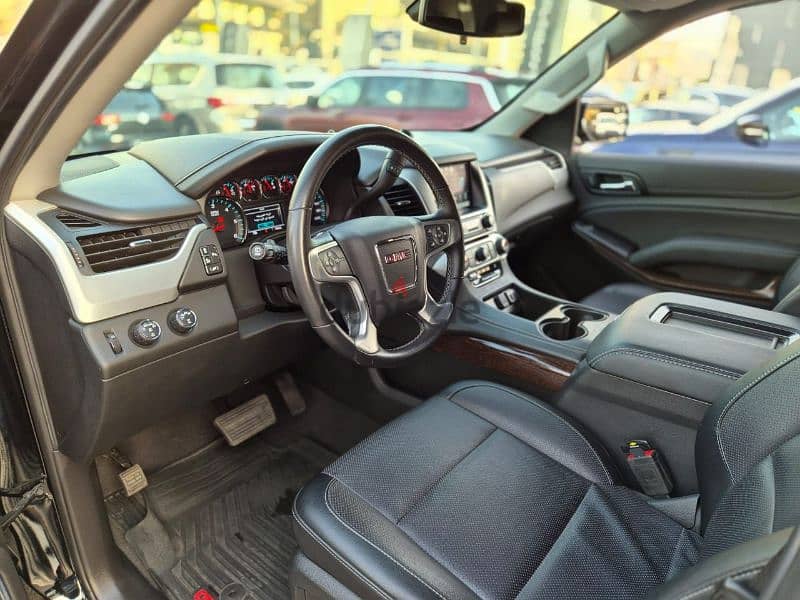 2020 GMC Yukon with only 18,000 8