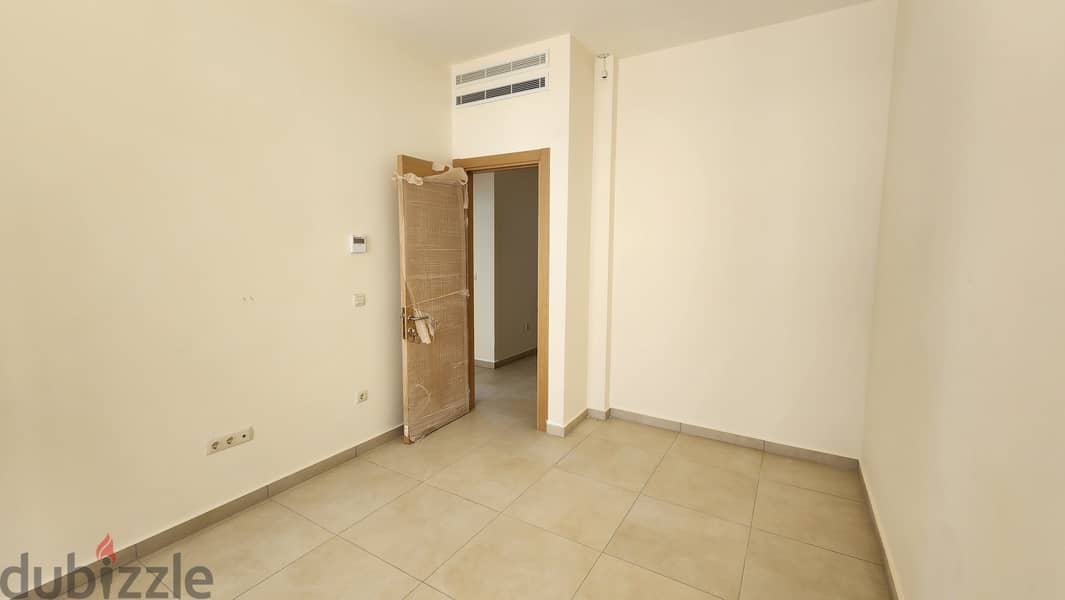 Apartment for sale in Louaizeh شقة للبيع في منطقة الويزه 11