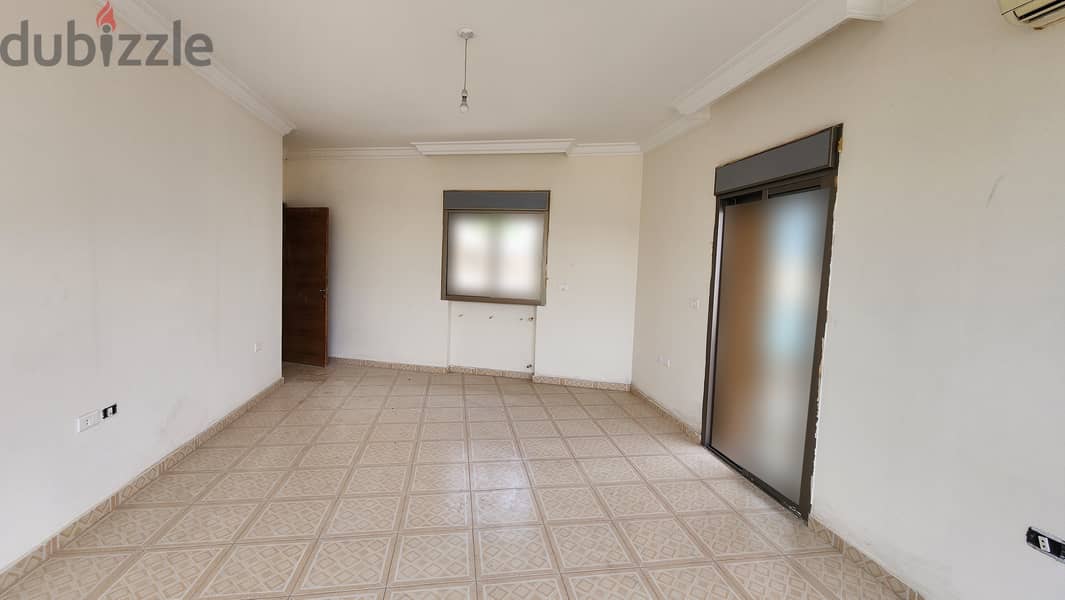 Apartment for sale in Louaizeh شقة للبيع في منطقة الويزه 7