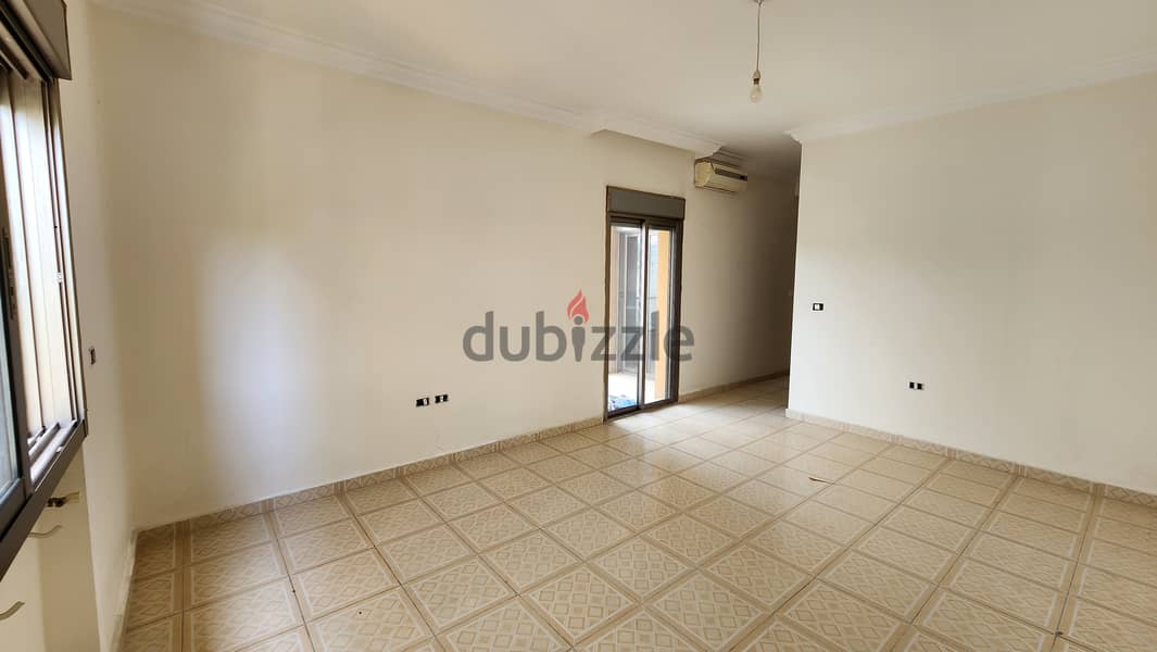 Apartment for sale in Louaizeh شقة للبيع في منطقة الويزه 13