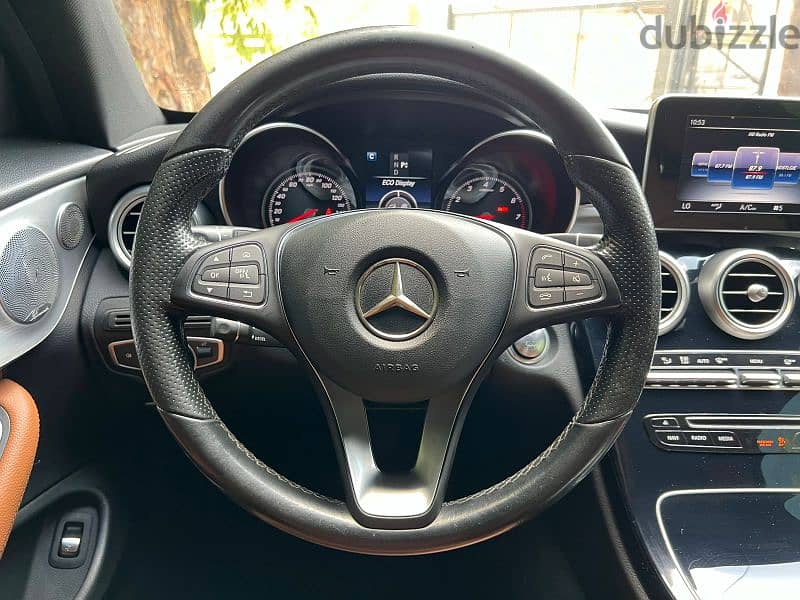 Mercedes-Benz C 300 Coupe 2017 10