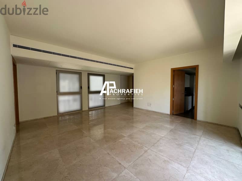 Apartment For Sale in Downtown - شقة للبيع في وسط بيروت 1