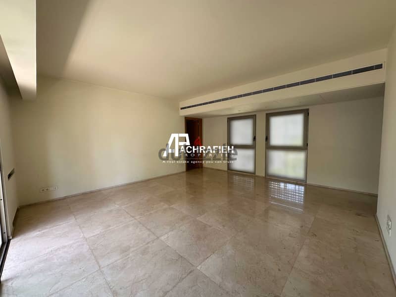 Apartment For Sale in Downtown - شقة للبيع في وسط بيروت 3