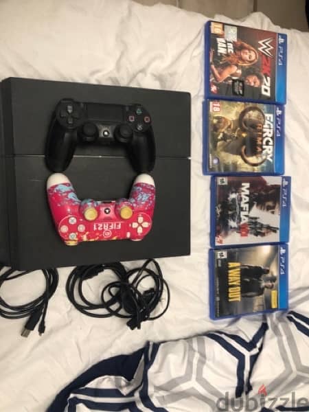 PS4 special edition 1TB with 2 controllers one of them special edition 0
