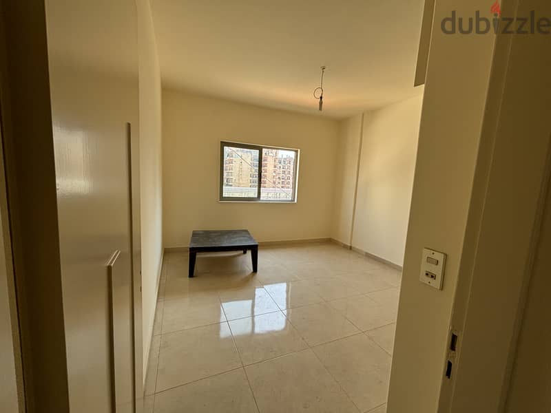 Apartment for rent in Caracas, Ras Beirut شقة للإيجار في كراكاس، بيروت 12