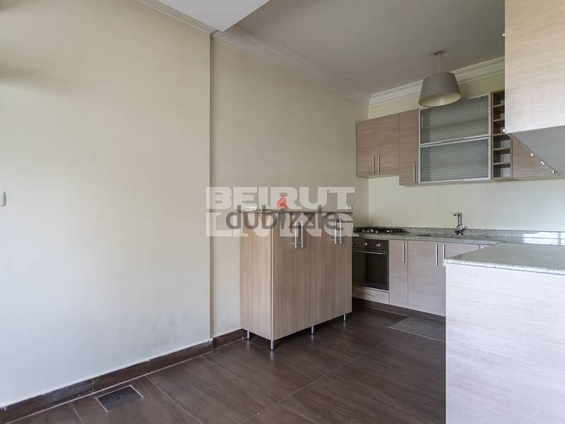 Sunny Flat | Calm Area | Open View 3