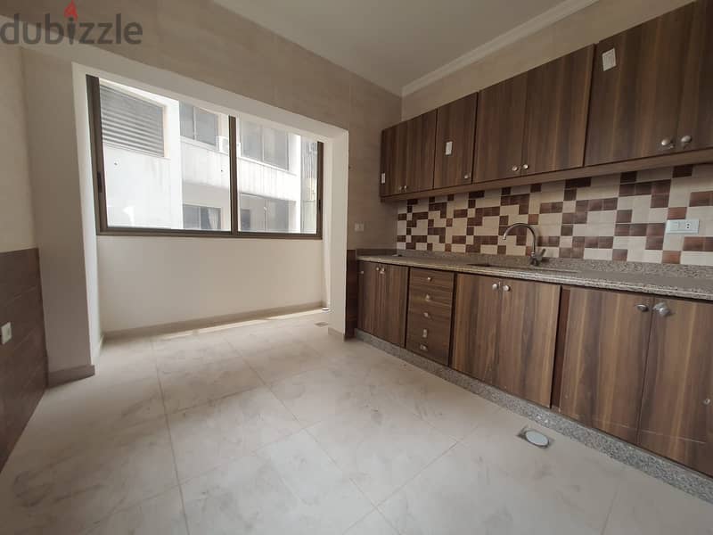 Apartment for sale in Ras EL Nabeh شقة للبيع برأس النبع 2