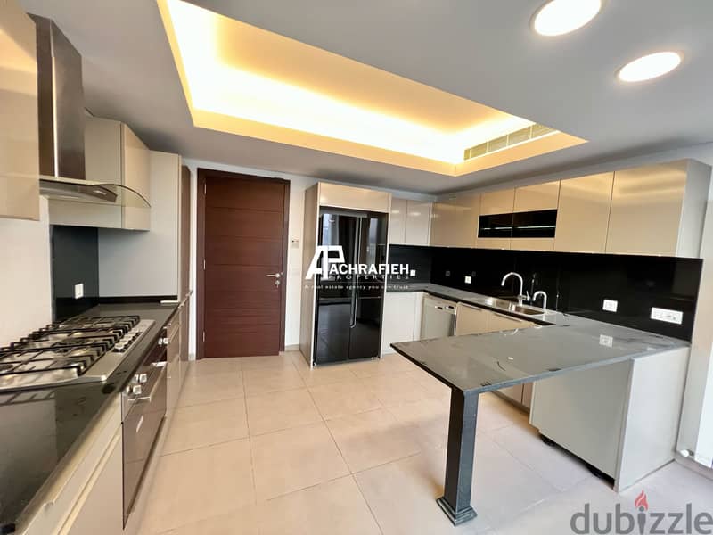 Apartment For Rent In Achrafieh - شقة للأجار في الأشرفية 5