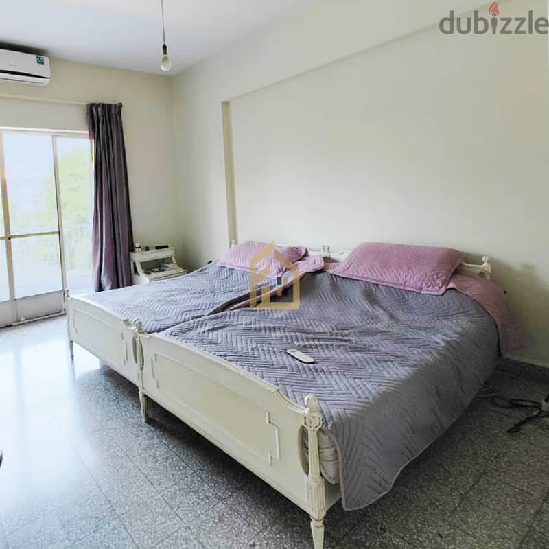 Apartment for sale in Achrafieh RK229 شقة للبيع في الأشرفية 4