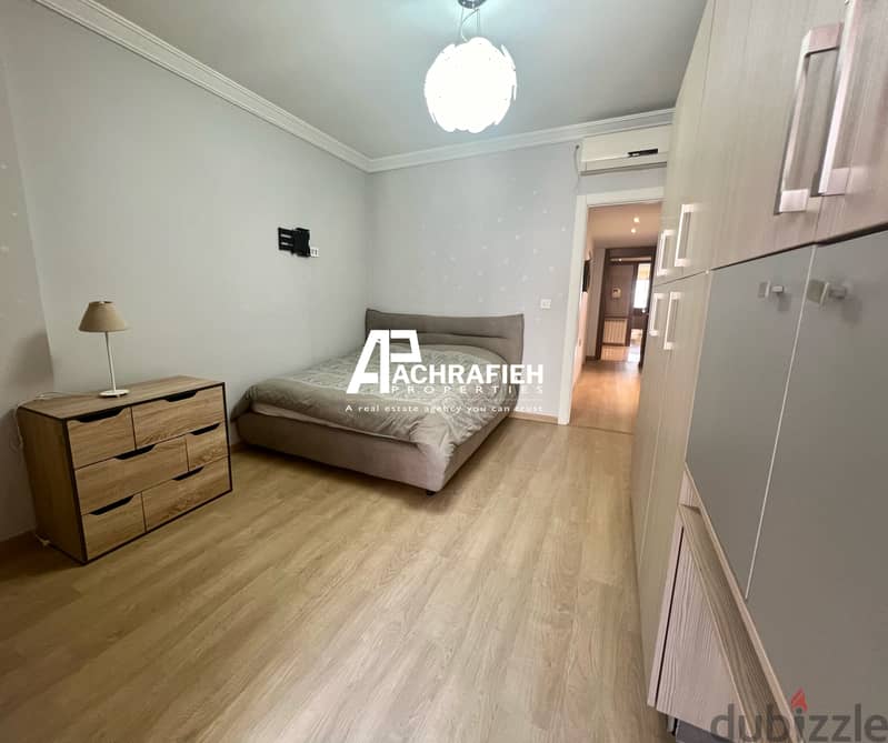 Apartment For Rent in Achrafieh - شقة للإجار في الأشرفية 13