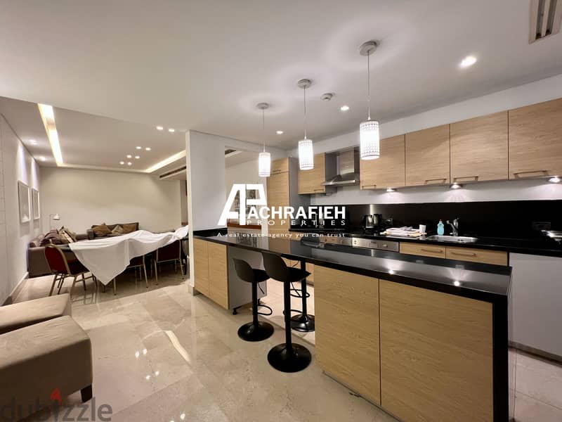 Apartment For Rent in Achrafieh - شقة للإجار في الأشرفية 6