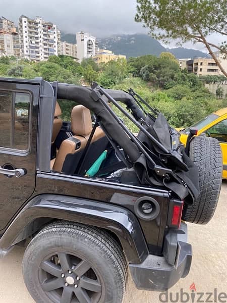 Wrangler Soft Top 4