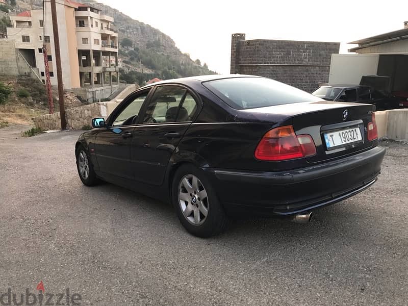 BMW 3-Series 2001 7