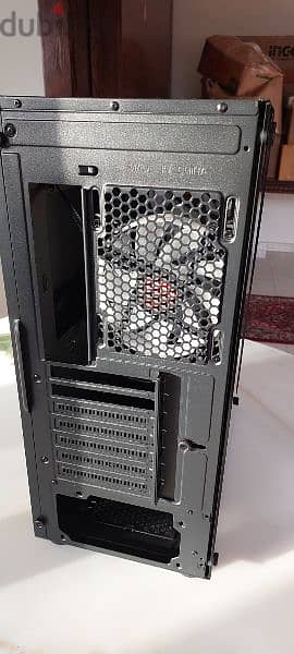 Black Mid-Tower Desktop Gaming Case with 750W Power Supply 3