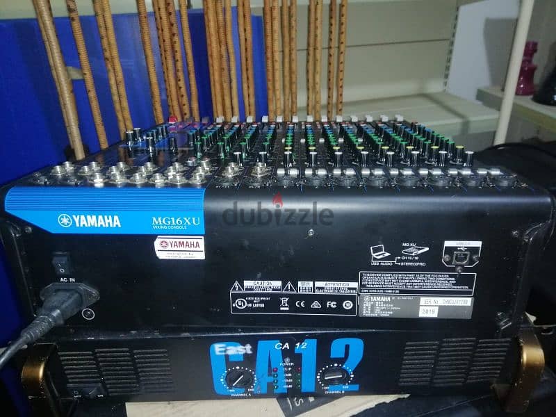 16 chi Yamaha mixer + amplifier 1