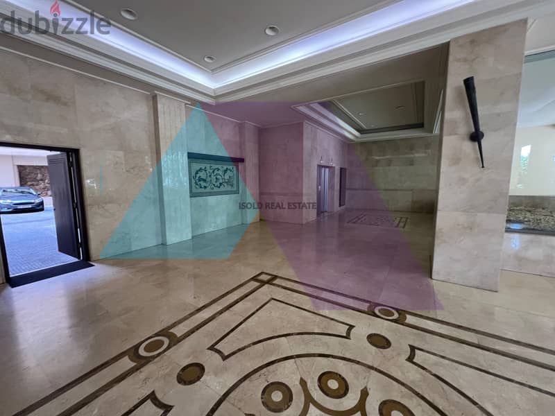 A 340 m2 apartment for sale  in Manara/Beirut 12